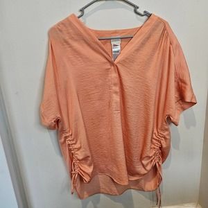 Chico's Peach Top Size 2